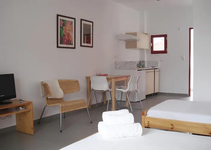 Kyfanta, & In Kyparissi