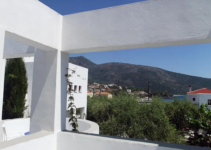 Kyfanta, & In Kyparissi Lejlighed Kyparíssion