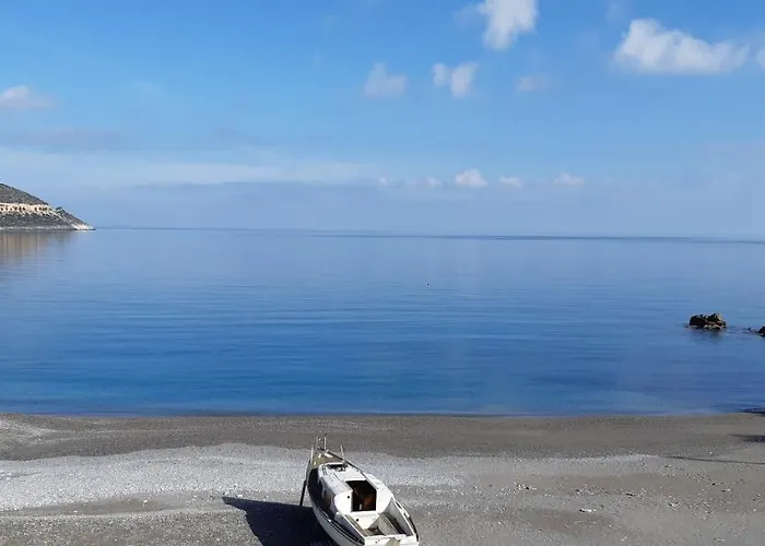 Kyfanta, & In Kyparissi Kyparíssion